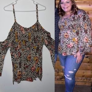 Torrid cold shoulder floral top